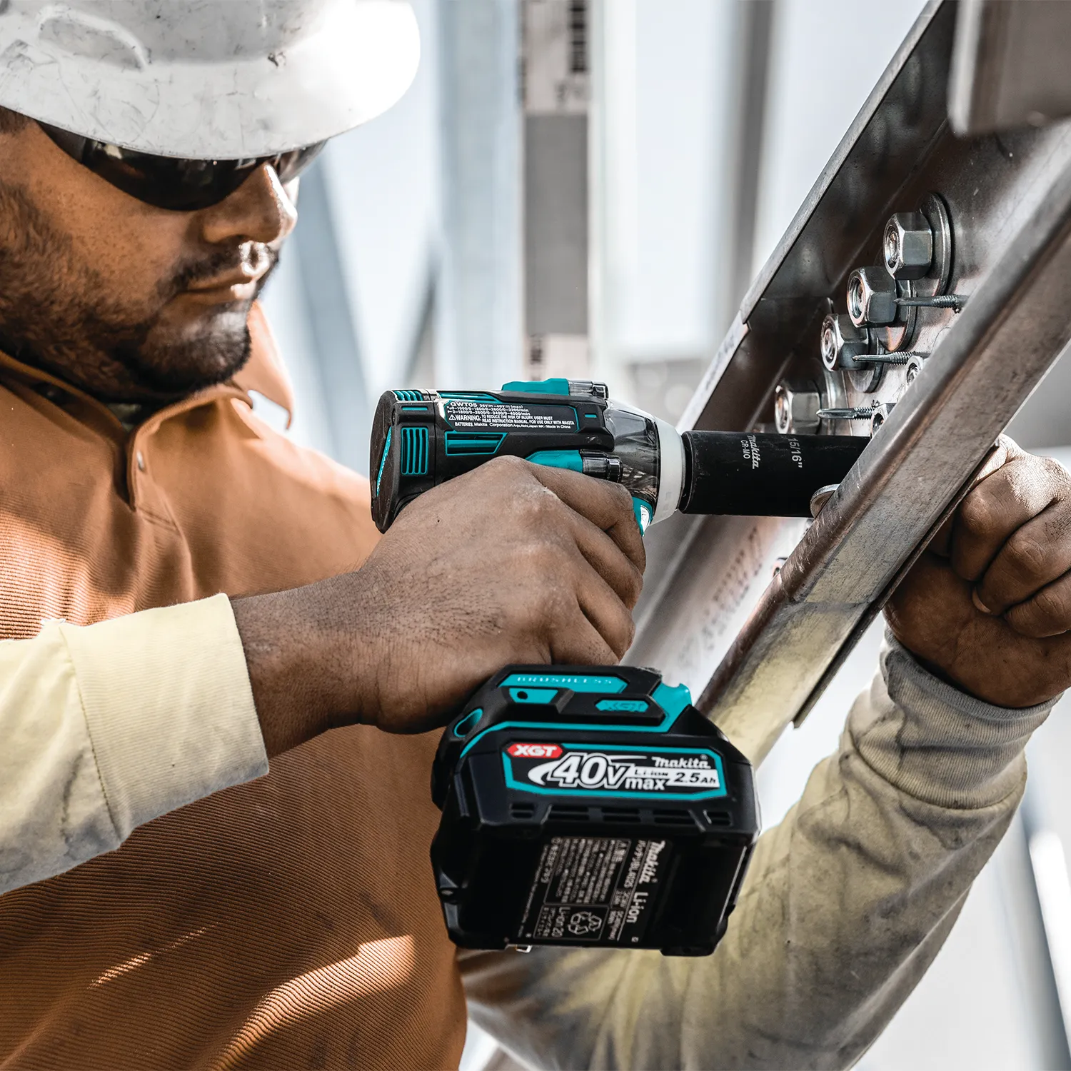 Makita GWT05D 40V Max XGT 1/2" Impact Wrench Kit