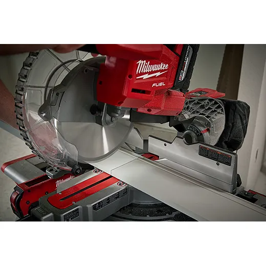 Milwaukee 2734-21 M18 Fuel 10" Dual-Bevel Sliding Compound Miter Saw Kit