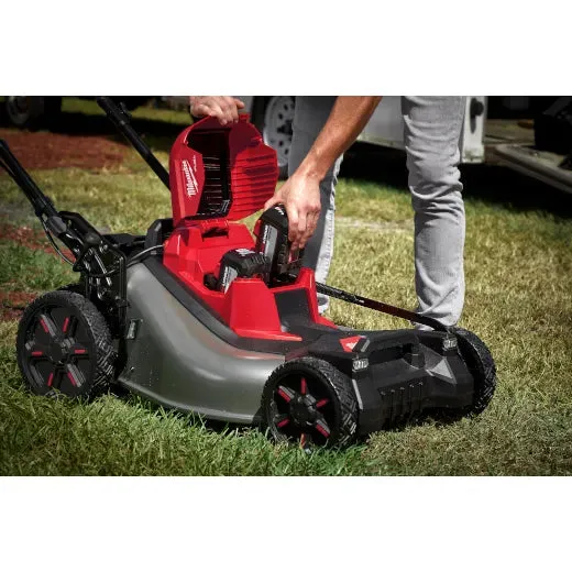 Milwaukee 2823-22HD M18 FUEL™ 21" Self-Propelled Dual Battery Mower Kit