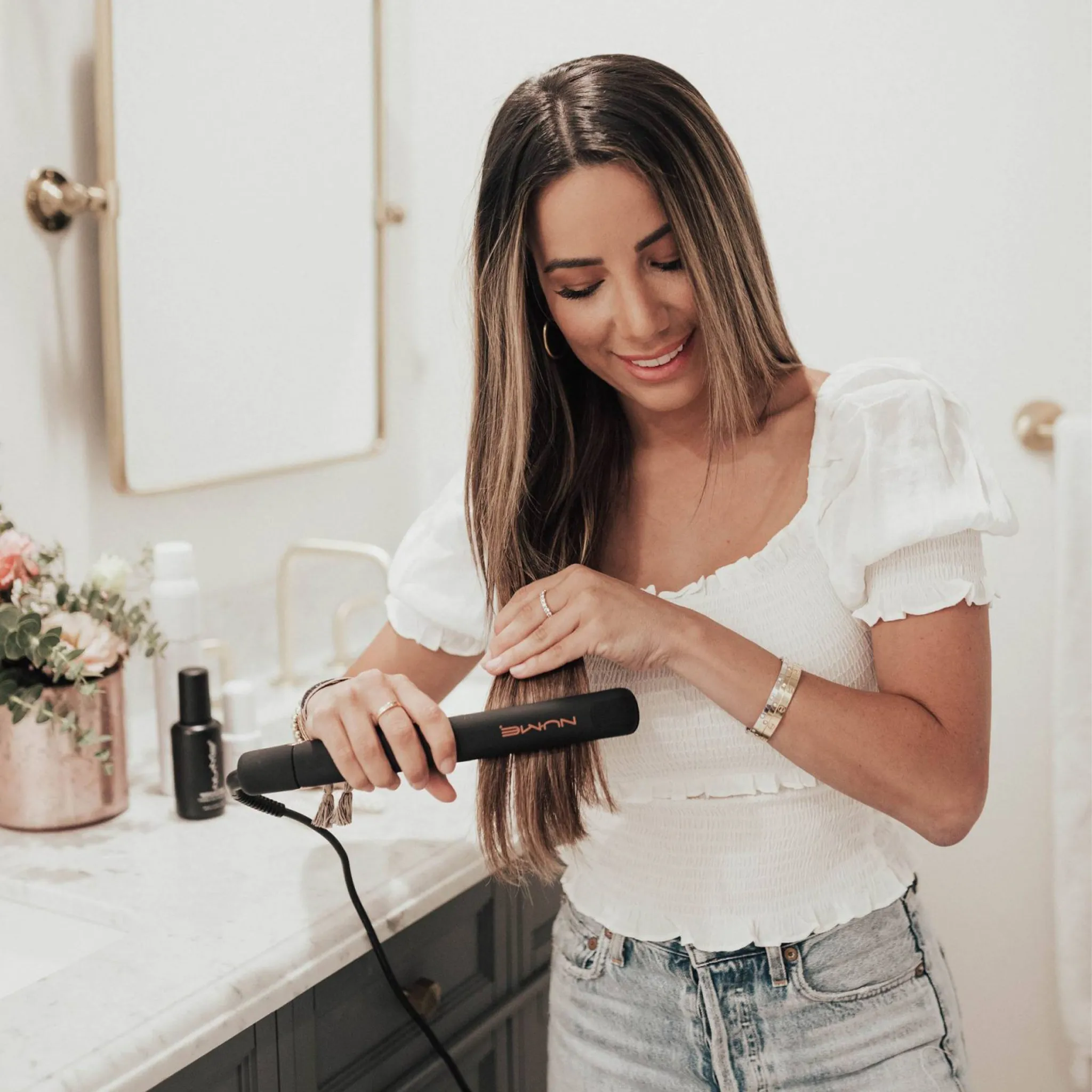 NUME Megastar Flat Iron